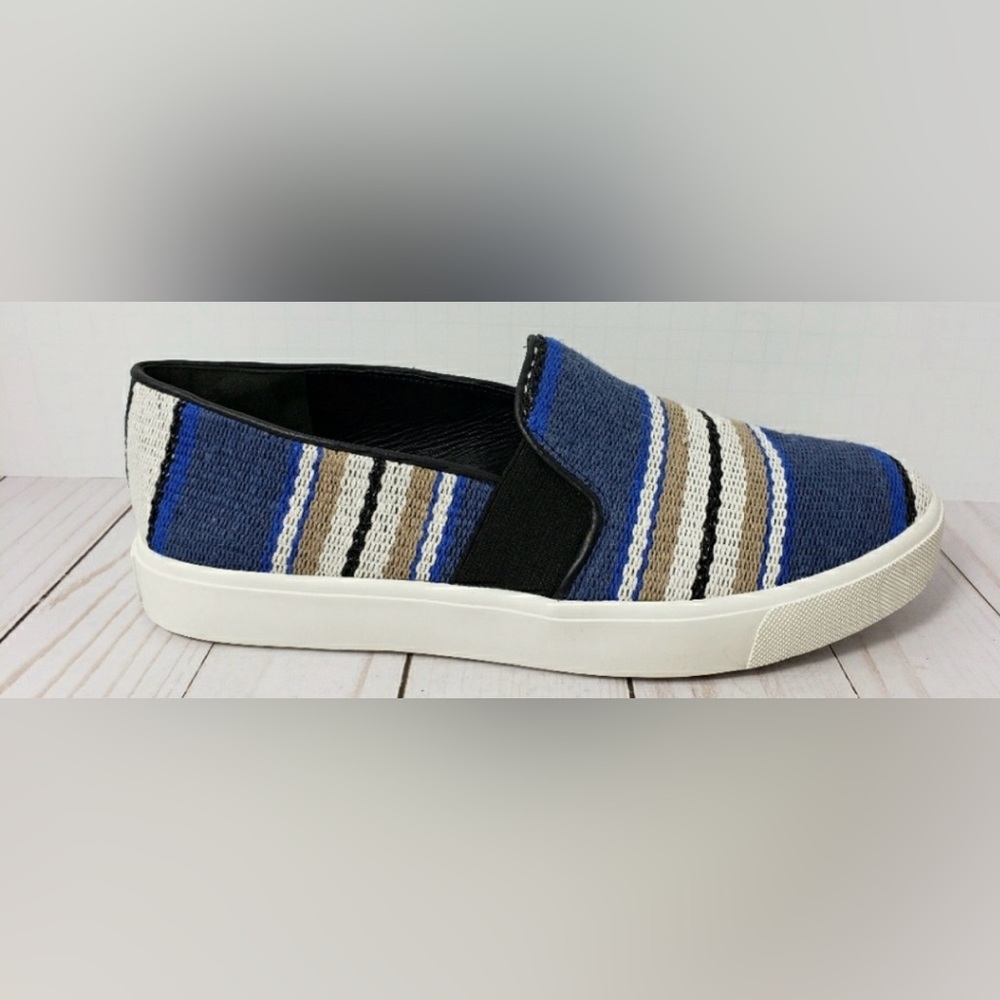 Vince Slip-on Canvas Tennis shoes